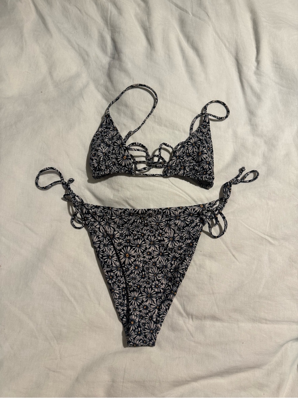 Skatie Bikini Small Top Medium Bottom